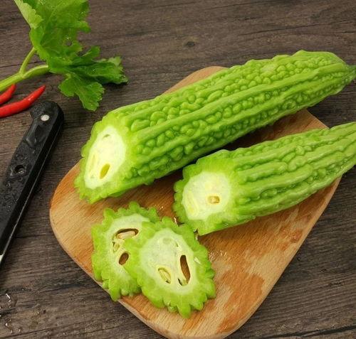 四字的瓜有人吃吗,四字瓜果，谁人能抗拒其美味诱惑？