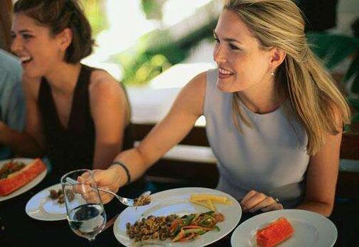 吃伊丽莎白瓜小腹疼,伊丽莎白瓜引发的小腹疼痛之谜