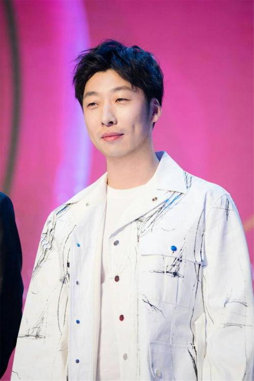 张子贤吃瓜,揭秘娱乐圈幕后故事